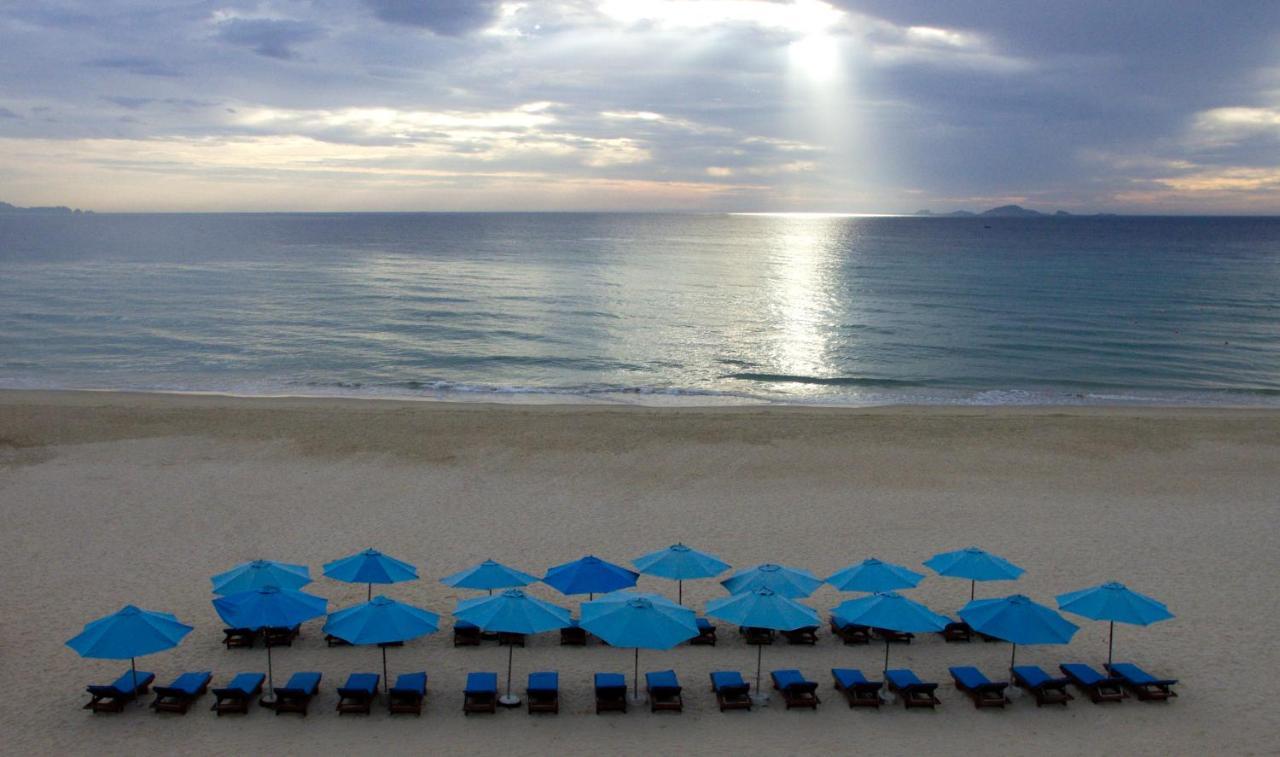 Golden Peak Resort & Spa Mieu Ong Exterior photo